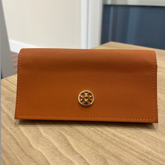 Tory Burch Sunglasses - Picture 7 of 7